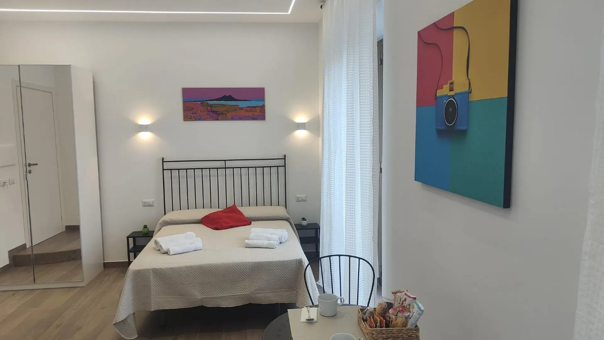 Le Casette Di Lam Naples 0*,  Italy
