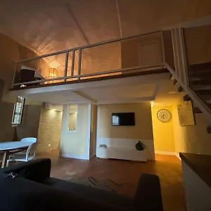 Casa vacanze La Casa Nel Tufo, Napoli